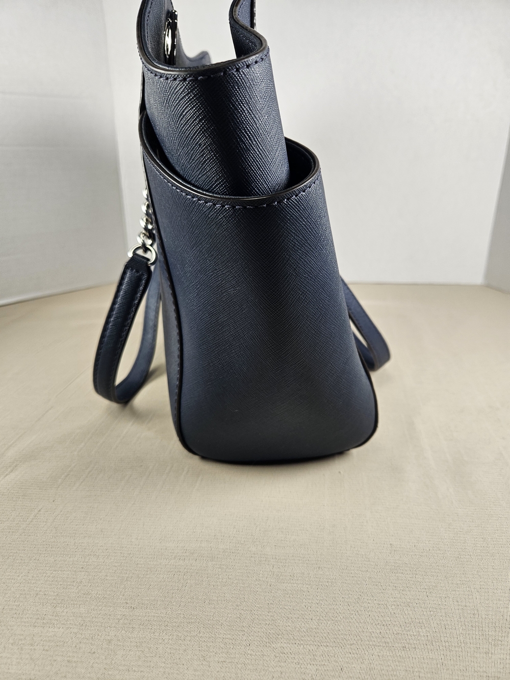 Like New MICHAEL KORS JET SET TRAVEL LARGE  TOTE BAG MK BLUE LEATHER SILVE - Picture 5 of 16
